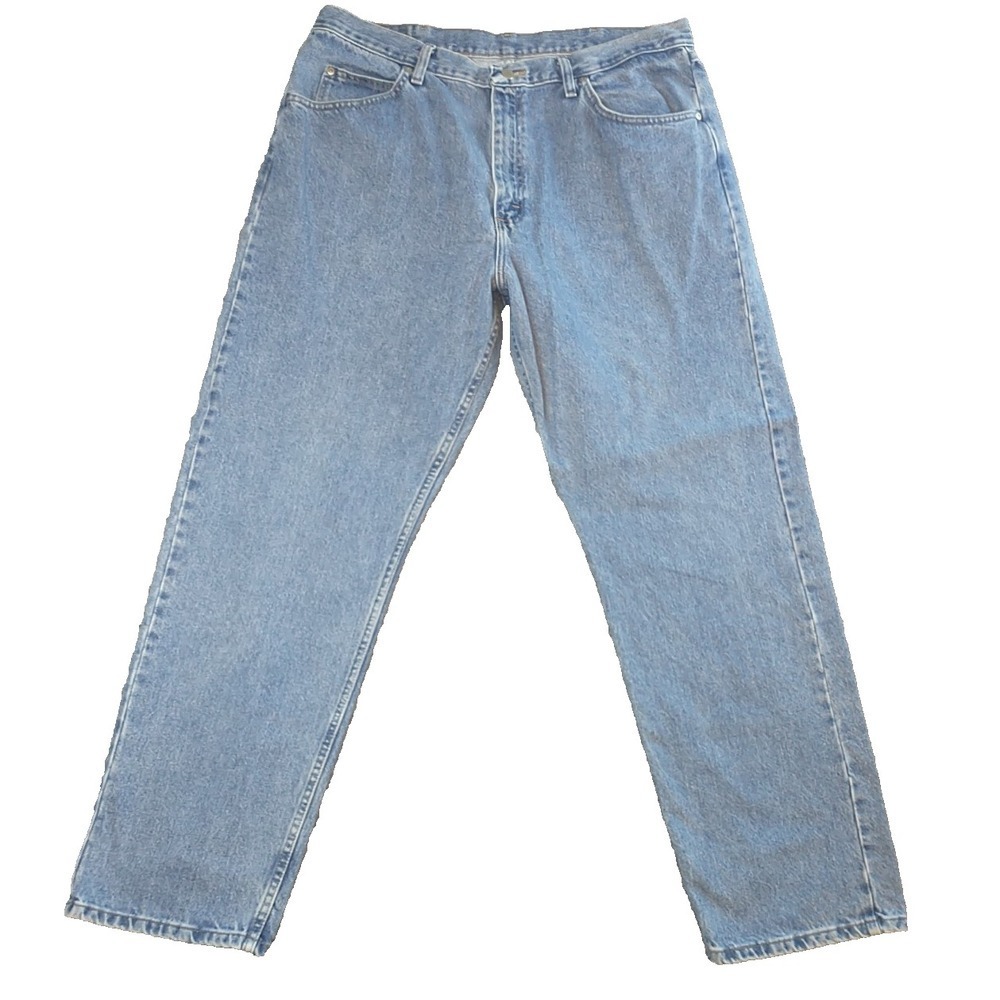 Wrangler Authentics Mens Relaxed Fit Jeans Light Wash Blue 36x31 97601VR Cotton